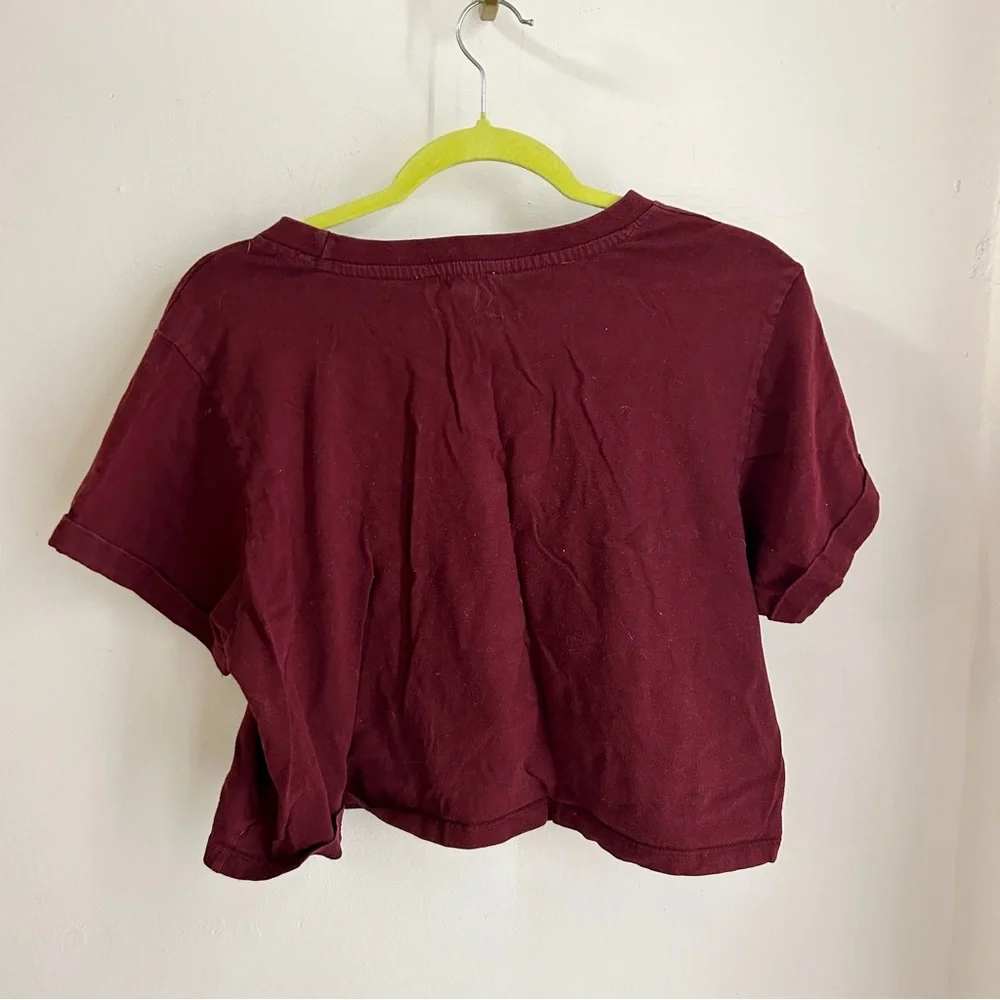 Burgundy Colorado Graphic Crop Top - Picture 4 of 4